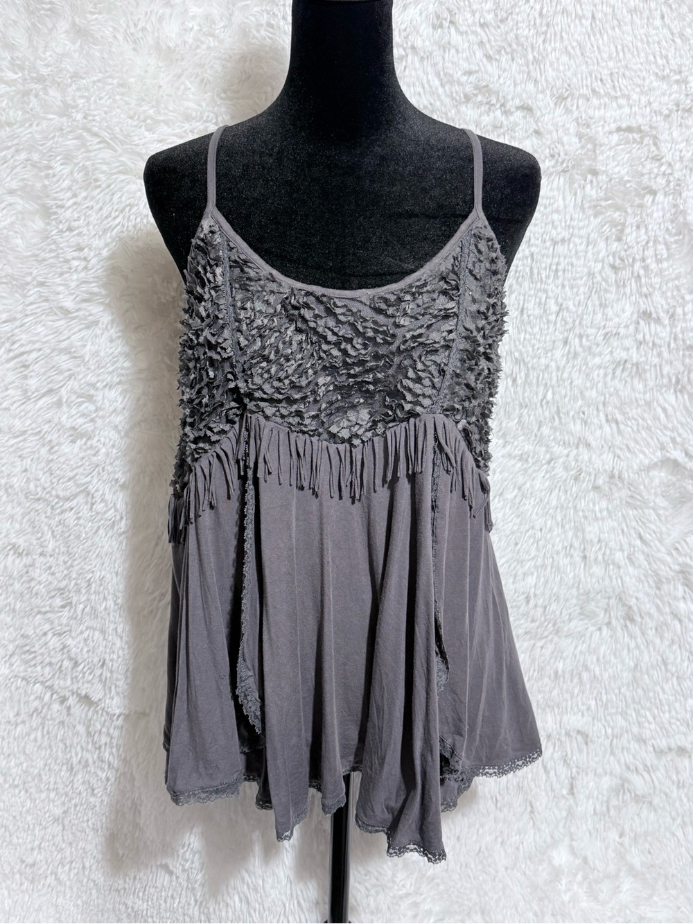 NWOT POL Gray Textured Fringe Tank Top